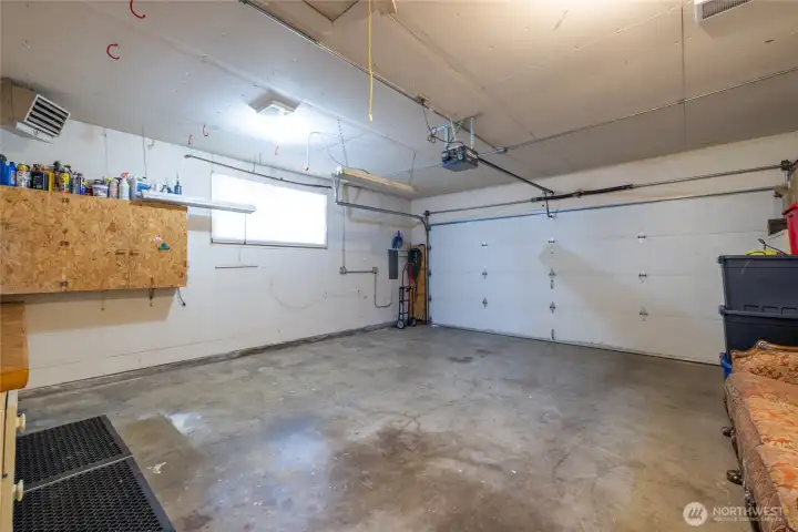 Two car garage with extra space! Two car garage with extra space!