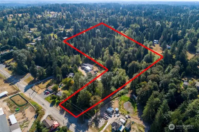 Another aerial view of this beautiful parcel.  Commercial grade timber is available for harvest by owner.  This lot is perfect for estate sized home, and perfectly located for the commuter with easy access to freeways, SeaTac airport, retail and business hubs.