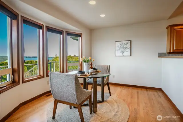 Breakfast nook