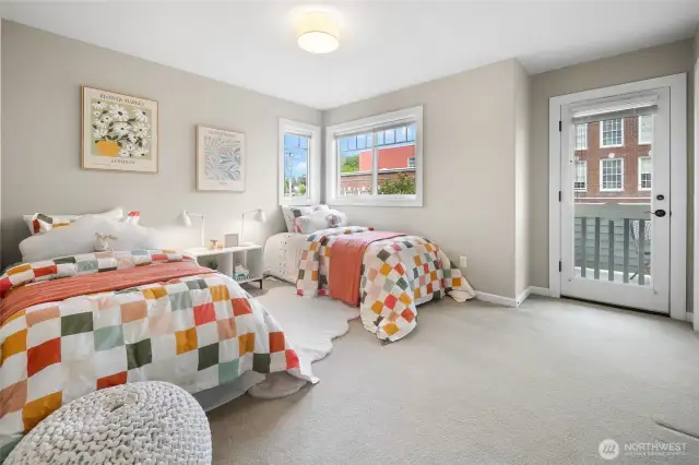 Second bedroom with shared deck
