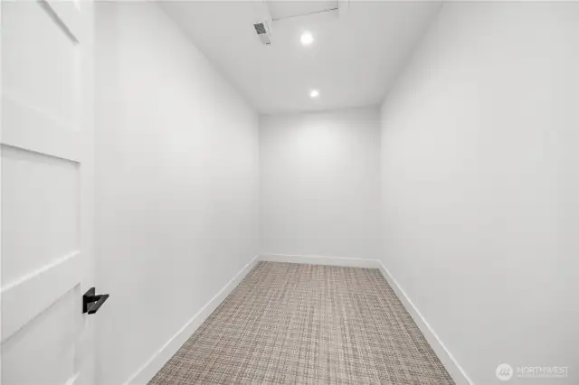 Primary Walk in Closet