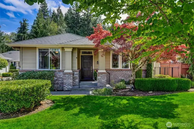 Pride of ownership shows in this lovely Townsend plan home. The roof was replaced about a year ago and 3 years ago the attic and crawlspace were fully remediated and new insulation installed.