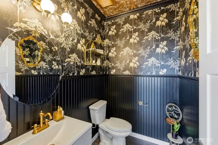 Decorative half bath on main level Decorative half bath on main level