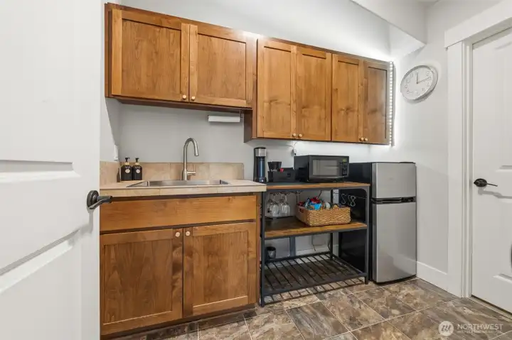 Utility Room / 2nd level laundry with Washer & Dryer Hookups