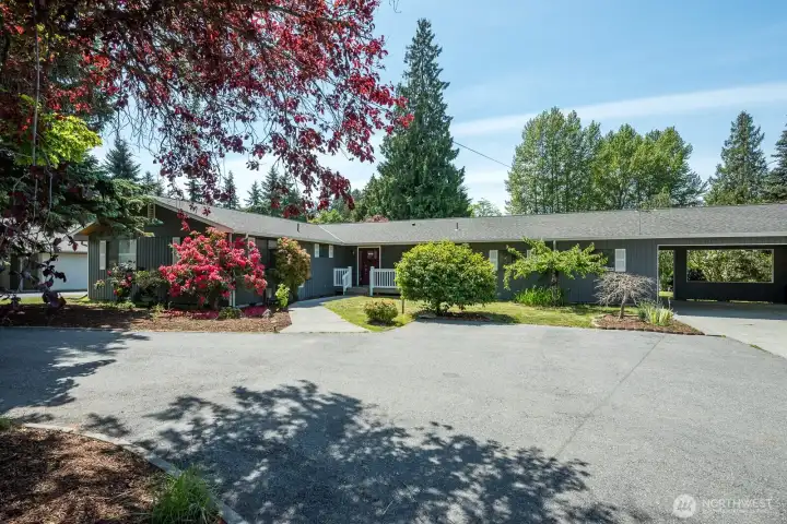 Welcome to 11084 Whistle Lake Road