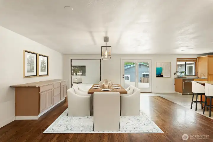 Virtual Staged Dining Room