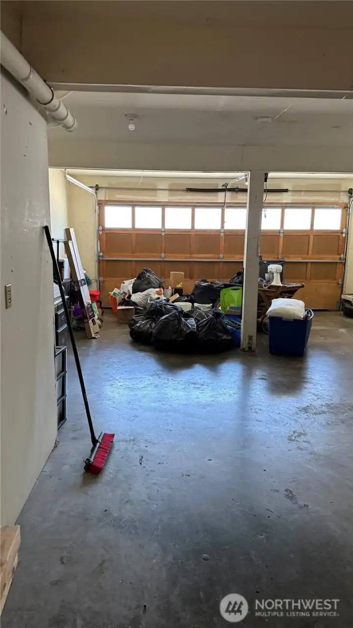 two car bays, 3 car total capacity
