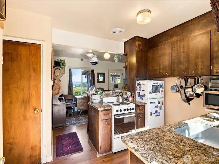Kitchen with views of that puget sound! Kitchen with views of that puget sound!