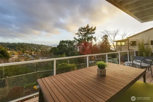 Main Floor Deck