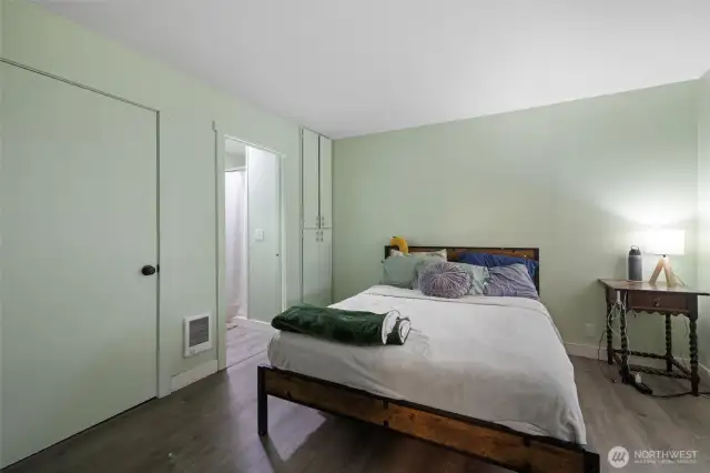 Apt 2 Bedroom