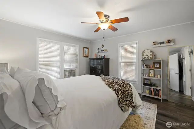 Apt 3 Bedroom