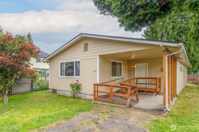 3 bed/2 bath
