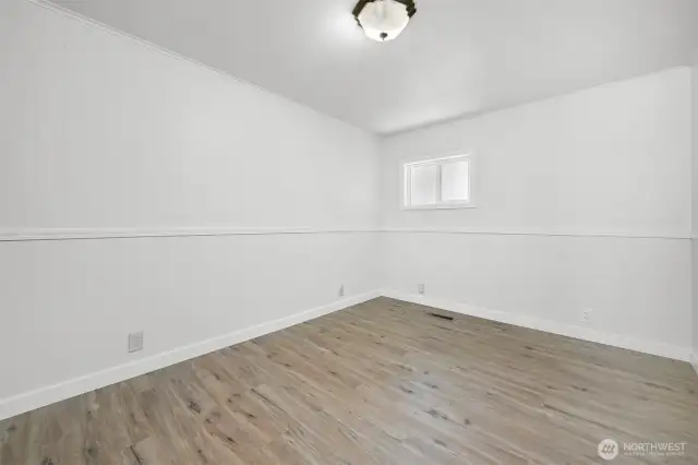 upstairs bedroom #1