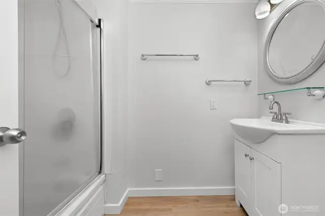 main upstairs bathroom