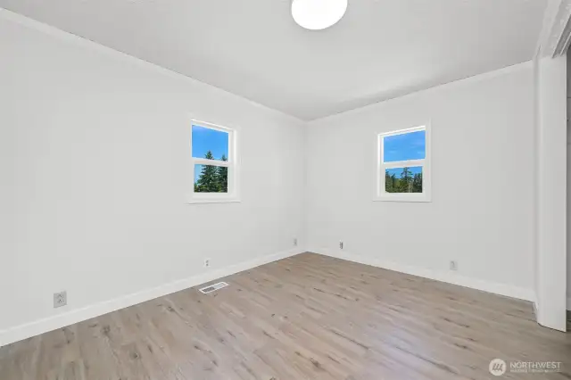 upstairs bedroom #3