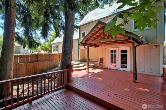 Beautiful back deck - so relaxing as it overlooks a wooded area.