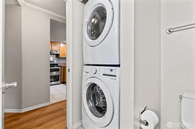 Washer/Dryer new in 2024