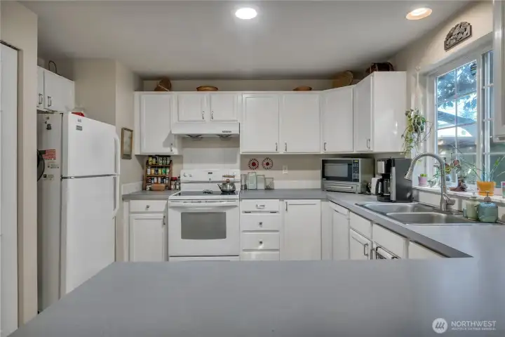 Appliances included.