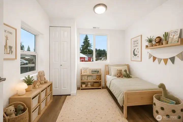 Virtually Staged second bedroom