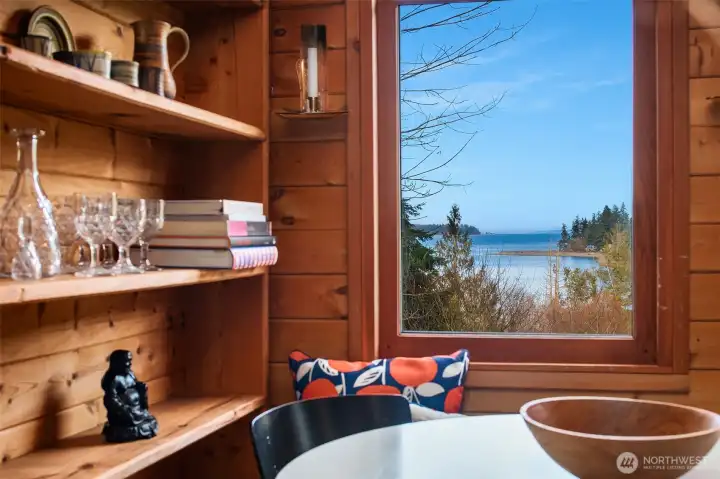 Built in shelves in eating nook. So many lovely details.