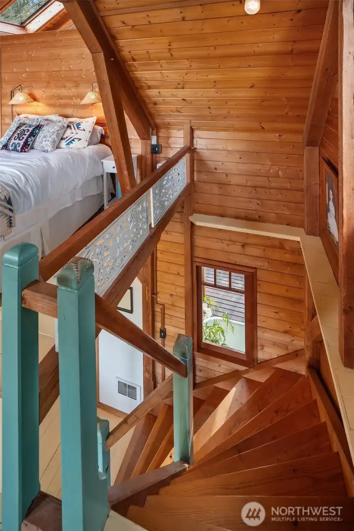 Unique and lovely stairs to upper loft sleeping area.