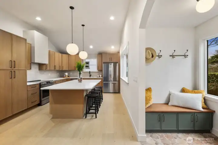 Open Concept Chef Inspired kitchen with 4x8 Island