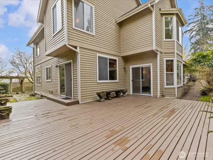 Huge deck off the kitchen and family room