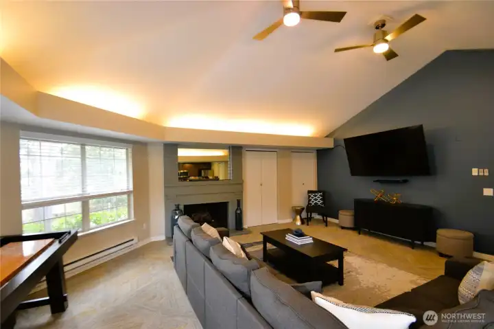 Clubhouse Livingroom