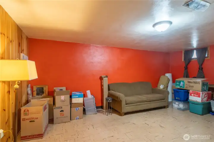 Extra bonus room -DS