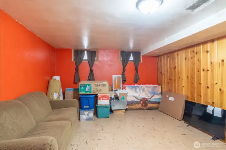 Extra bonus room -DS