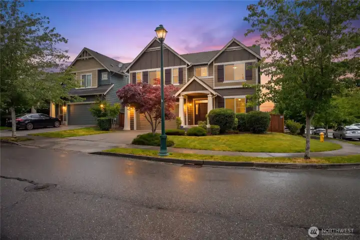 Welcome home! Welcome home!