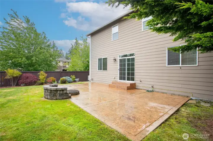 Step onto a newer patio! Step onto a newer patio!