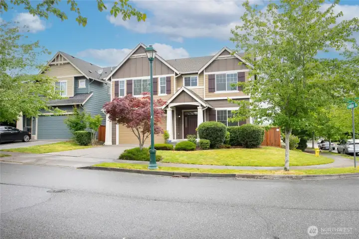 Schedule a showing to see this gem in real life! Schedule a showing to see this gem in real life!