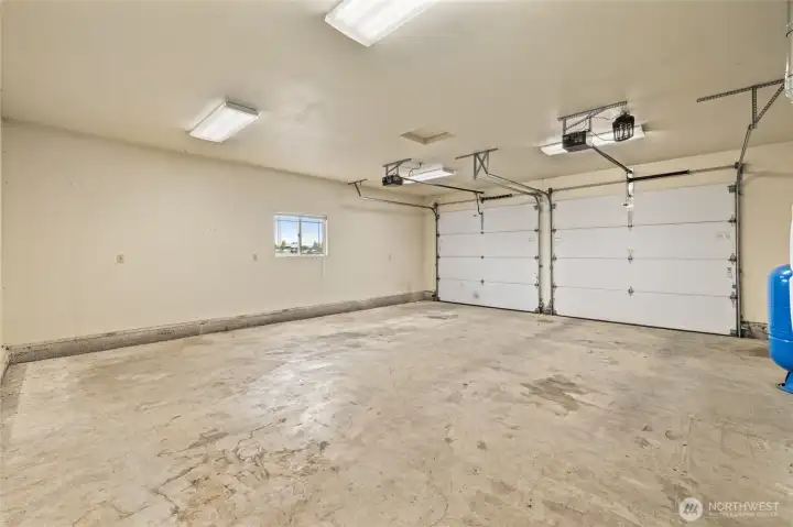 Photo of the oversized attached garage.