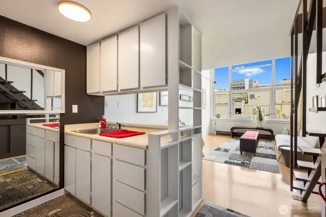 Kitchen right off the entry.