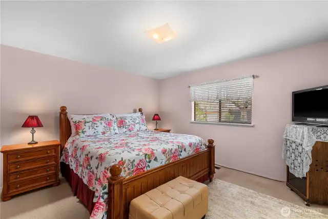 Primary Bed