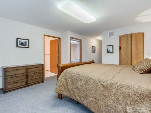 Main level Suite