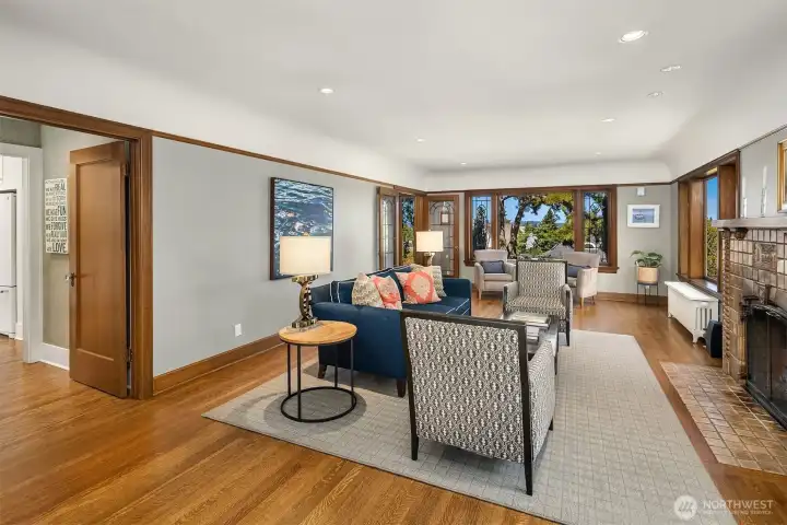 Take in sweeping views of the Cascade Mountains, Mt. Baker, and Lake Washington