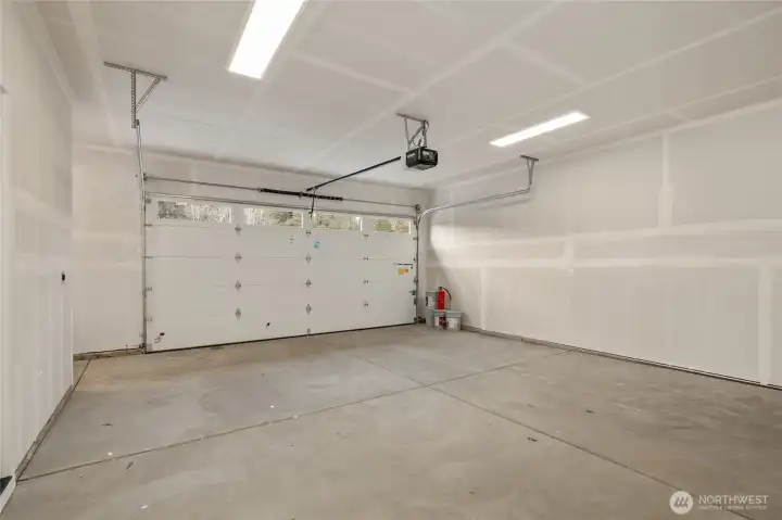 Photos, plans and elevations may be examples representing the community, community  amenities, homes or artist’s renderings that may not accurately represent the actual  condition of a homesite or home as constructed, and may also contain options and  upgrades which are not included in the sale. Trailside Homes reserves the right to make  changes to floor plans, specifications, dimensions, design and elevations without prior  notice. Stated dimensions and square footage, if applicable, are estimated and should  not be used as representations of the home’s actual size