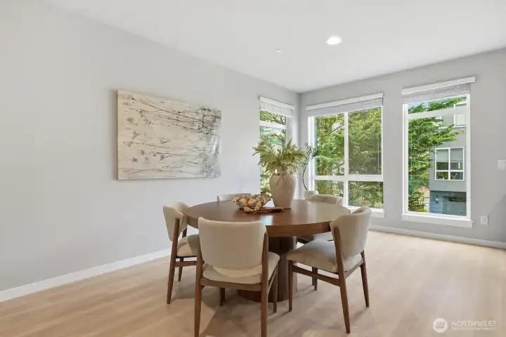 Floor to ceiling windows in the kitchen.