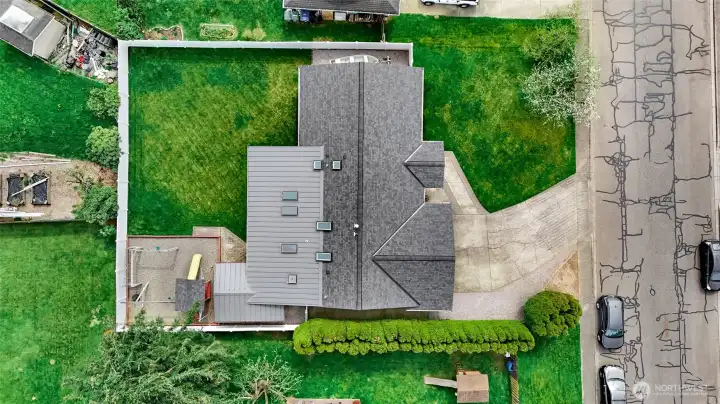 Situated on a large lot flat lot, RV parking and gates on both sides of home to access the back yard. Plenty of parking in the large driveway!