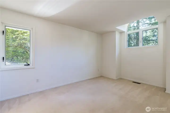 Fourth bedroom
