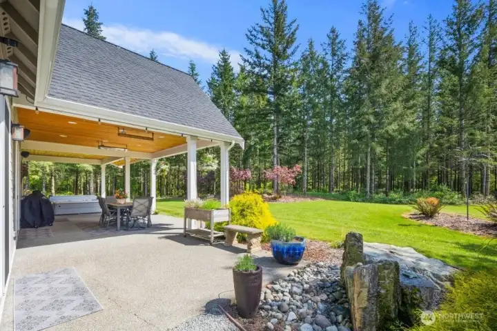 Easy landscaping with irrigation drip system on both homes.