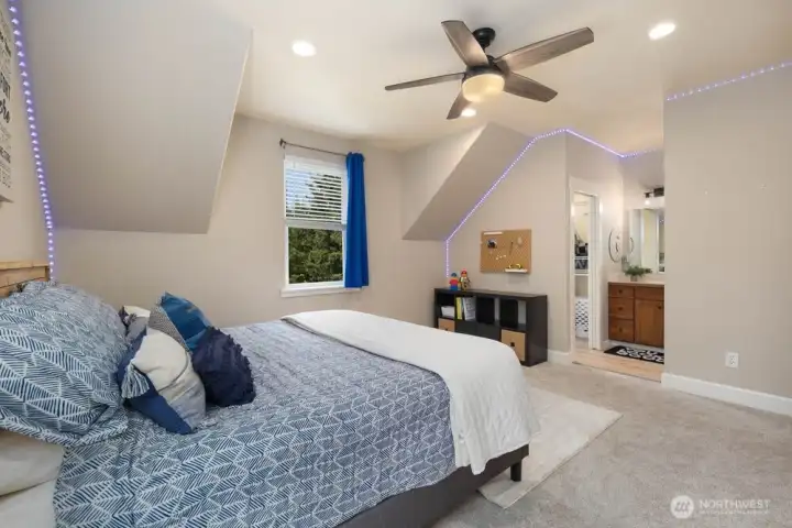 Upstairs large bedrooms with walk in closets and a jack/jill bathroom.