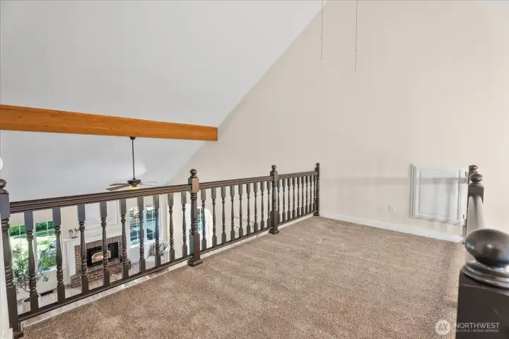 Upstairs Loft Space Upstairs Loft Space