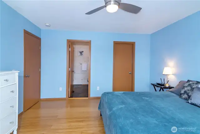 Ceiling fans throughout.