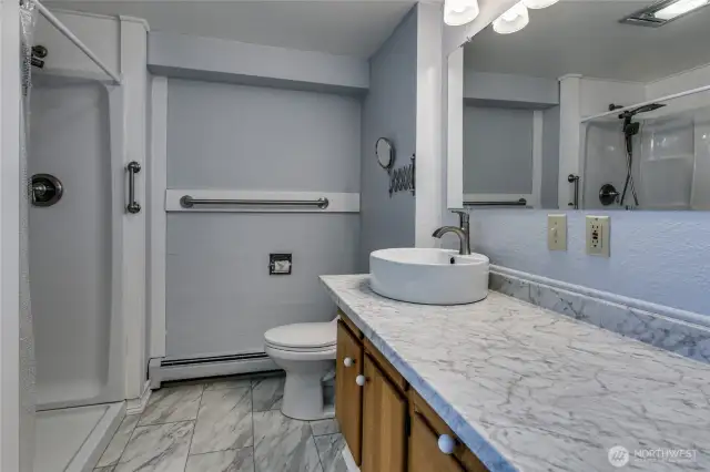 WALK IN SHOWER
