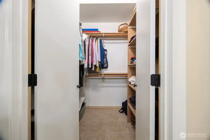 Walk in closet
