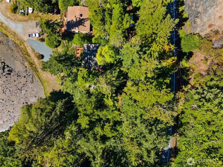 Approximate property outlines. There is a survey of the properties available.
