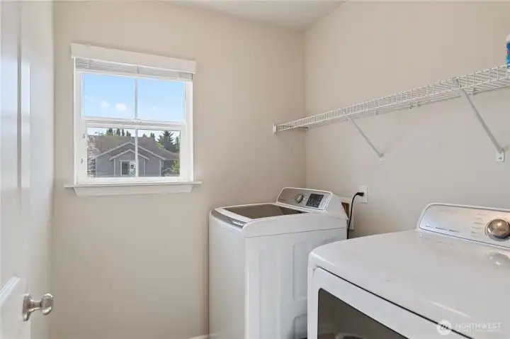 Upstairs washer/dryer